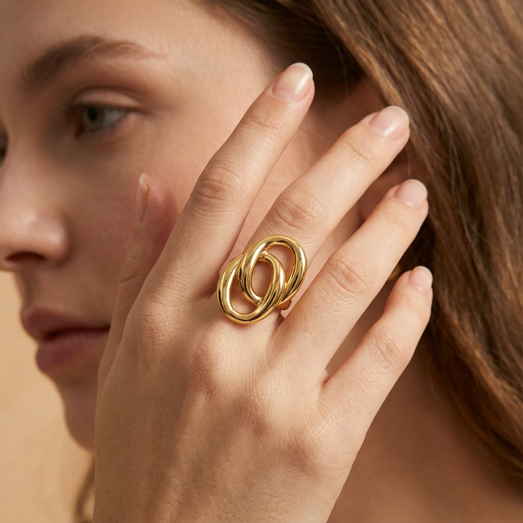 Double loop “S” shaped ring