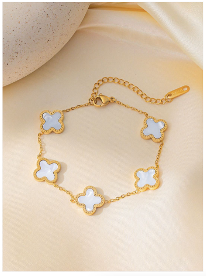 Sparkistry clover Anti tarnish white gold bracelet