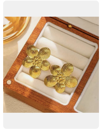Gold floral anti tarning earrings
