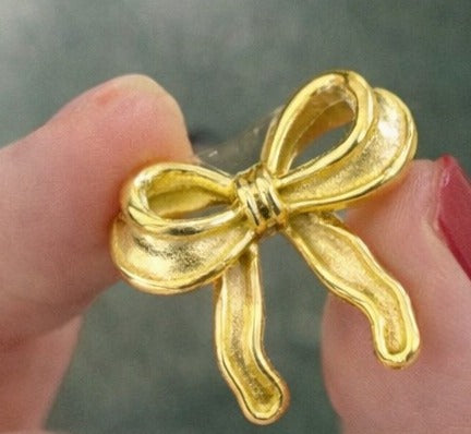 Cute bow hanging earring