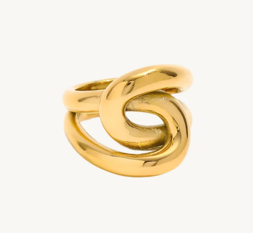 Timeless knot gold statement ring