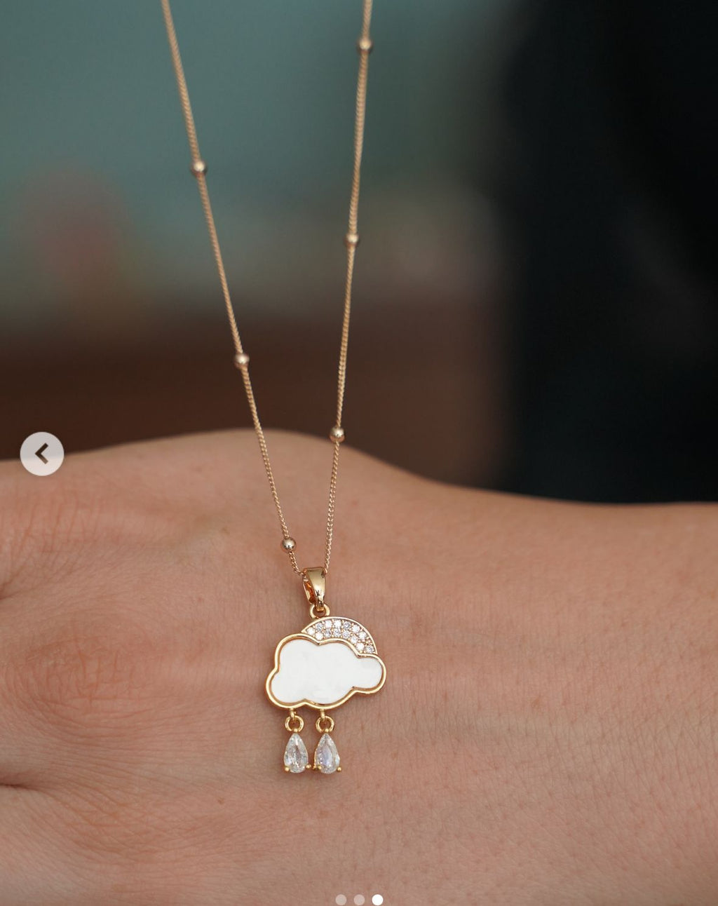 Cloud shaped with white enamel and hanging crystal pendant