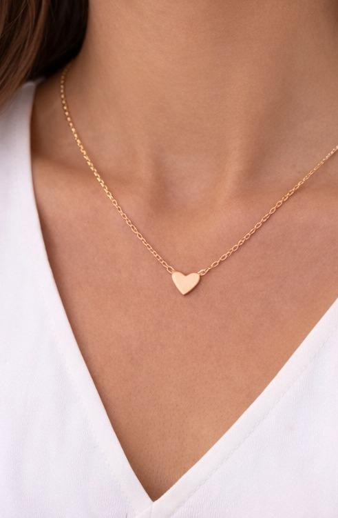 Mini heart whisper pendant